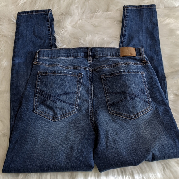 Aeropostale Hi-rise - Picture 4 of 8